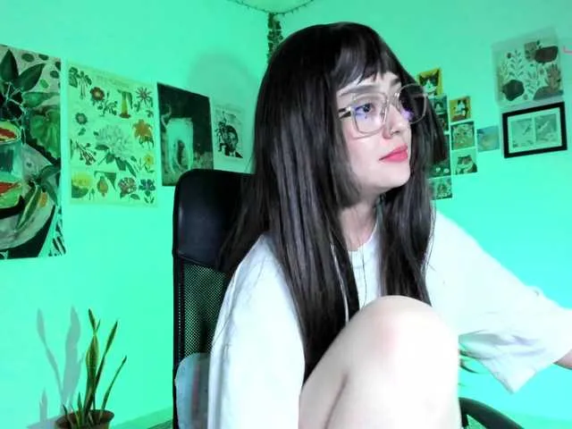 Offline Luci--ana on BongaCams