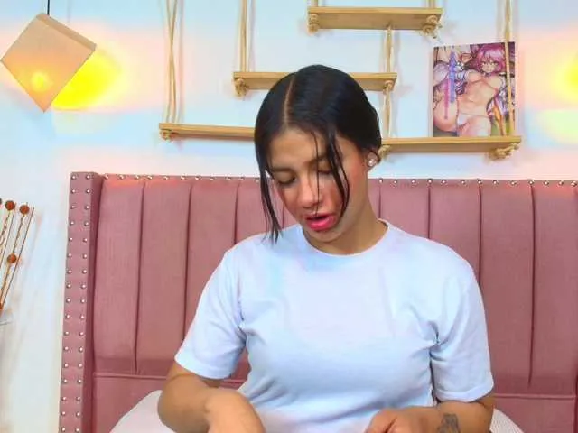 Freechat lucia-sweeet on BongaCams