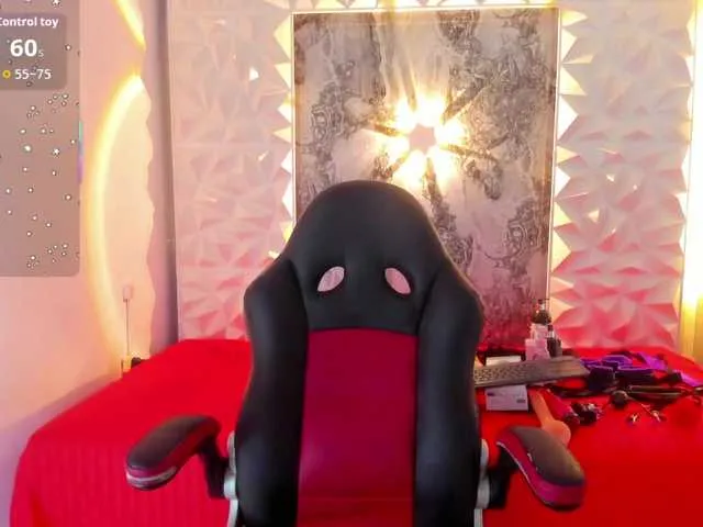 Freechat Luciana- on BongaCams