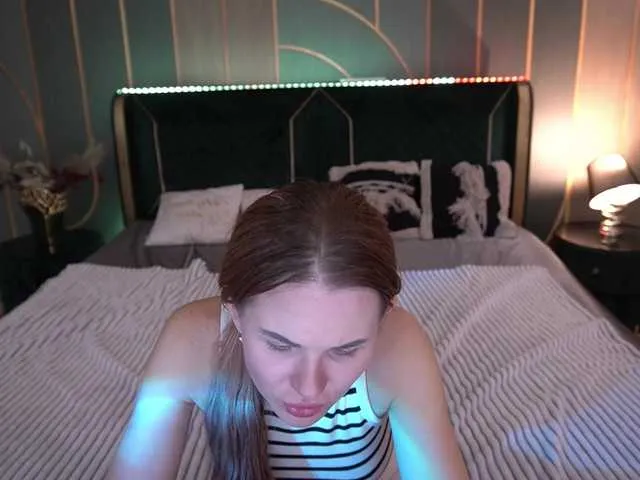 Offline LunaLicks on BongaCams