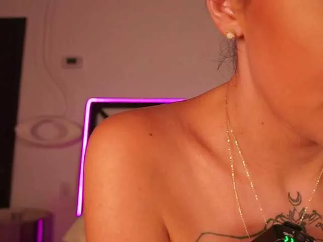 Freechat LunaMystyque on BongaCams