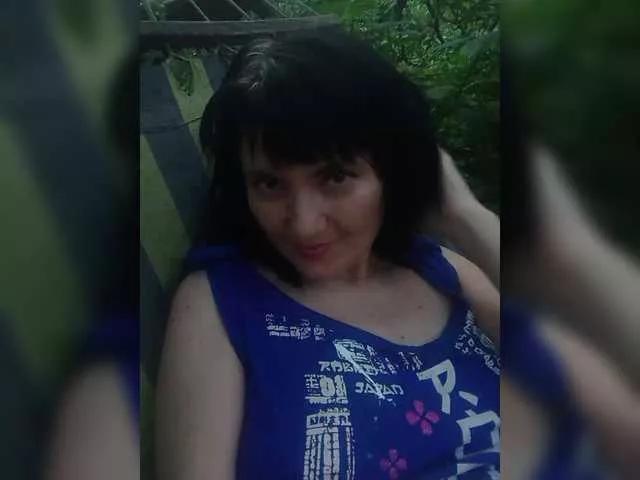 LynnYana from BongaCams