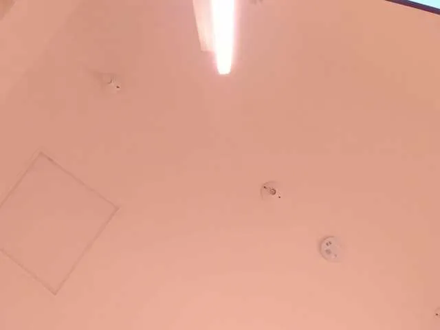 Offline lyrabellini on BongaCams