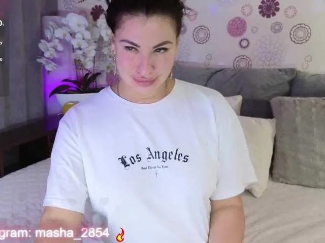 Offline Madelynn on BongaCams