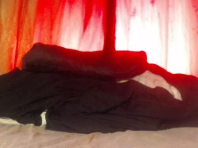 Offline MadissonRousse on BongaCams