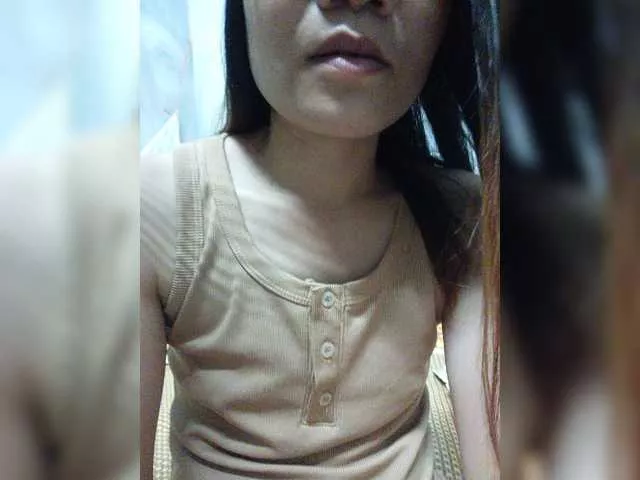 Offline mama99love on BongaCams