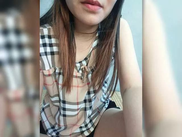 Offline mama99love on BongaCams