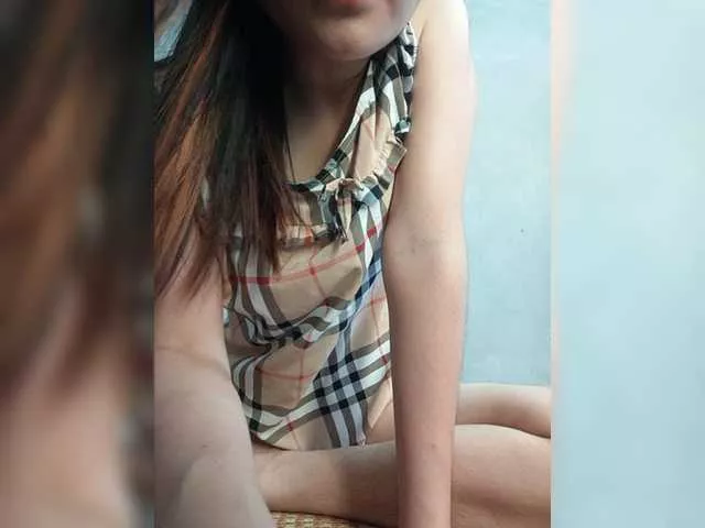 Offline mama99love on BongaCams