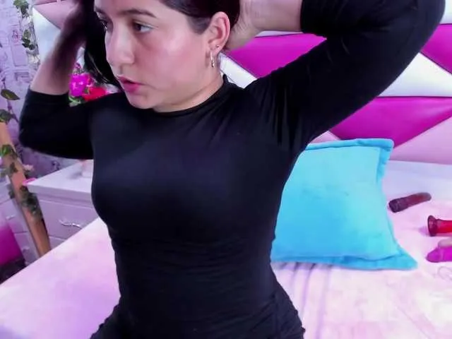 Offline mariaclay on BongaCams