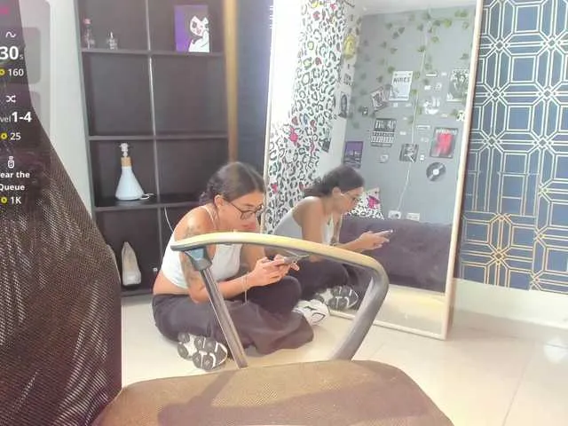 Freechat MariaFoxx on BongaCams