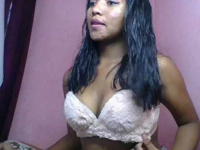 Offline MariahRK on BongaCams