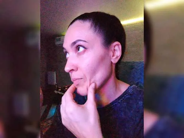 Offline Marina4Love on BongaCams