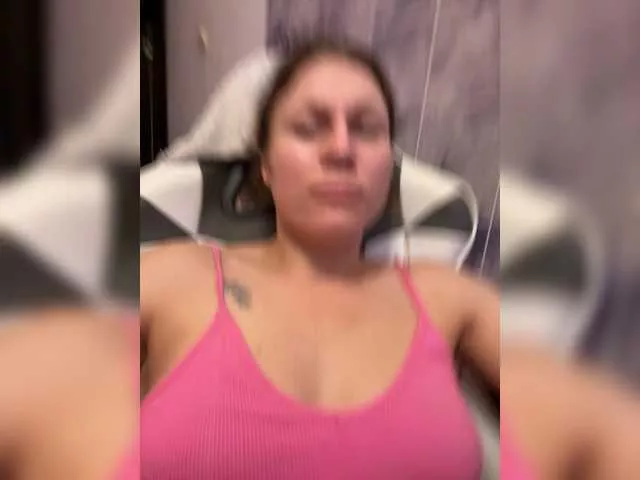 Offline MarinaFit on BongaCams