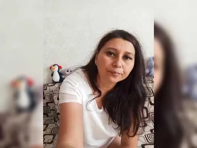 Offline MaryHopkins on BongaCams