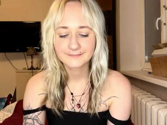 Offline MaryjaneMacdougal on BongaCams