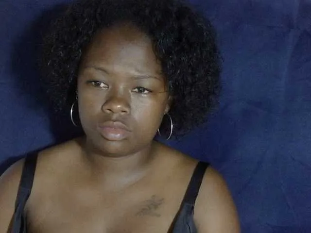 Offline May-sexy on BongaCams