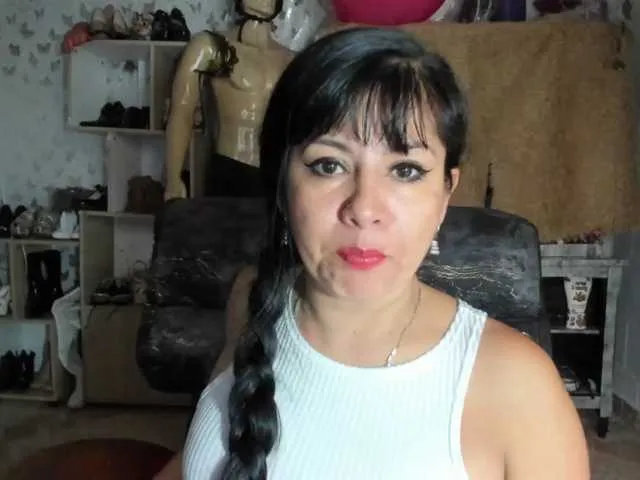 Offline megan-grace on BongaCams