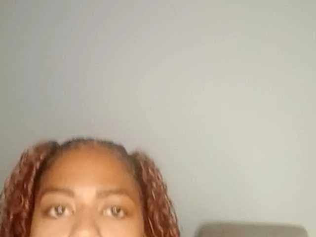 Freechat MeganMass on BongaCams