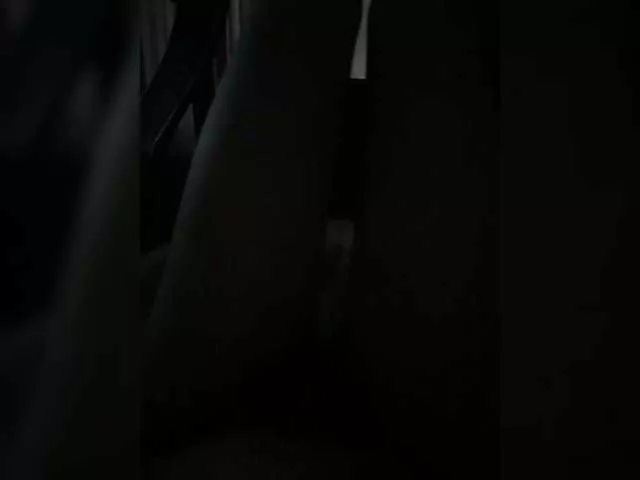 Offline melissa90 on BongaCams