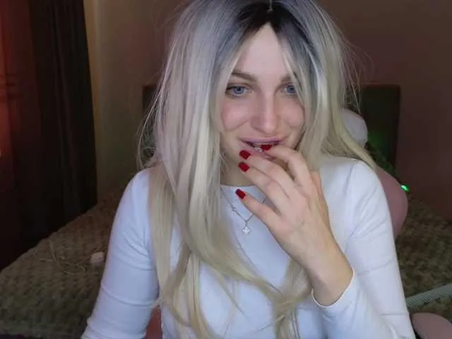 Offline MellicaX on BongaCams