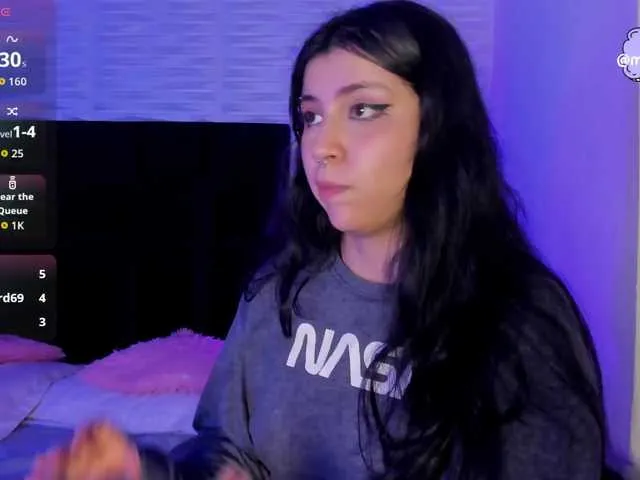 Offline Melody-Black on BongaCams