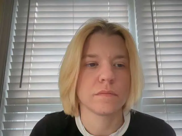 Offline mermaidlexi on BongaCams