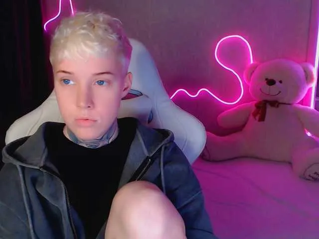 Offline mery-jane- on BongaCams