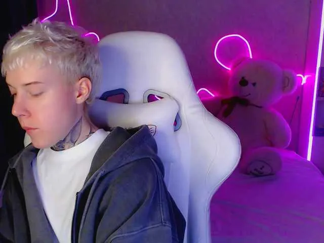 Offline mery-jane- on BongaCams