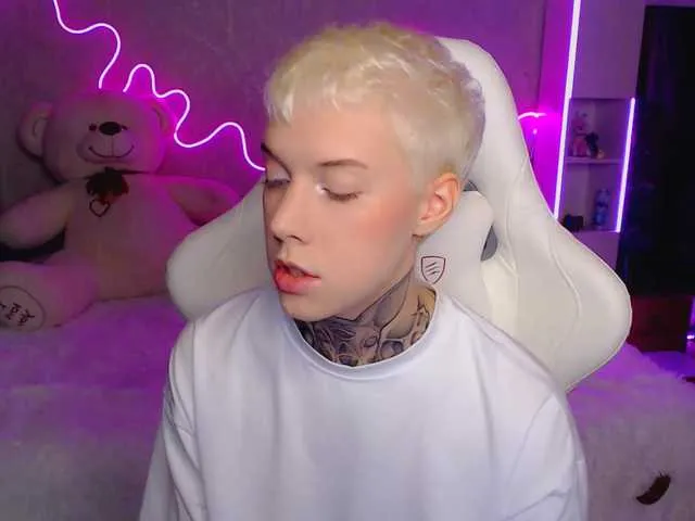 Offline mery-jane- on BongaCams