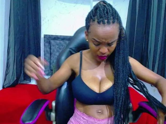 Offline mia-thommson on BongaCams