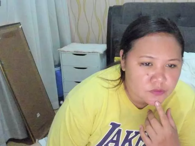 Freechat MiaOliviaHermosa on BongaCams