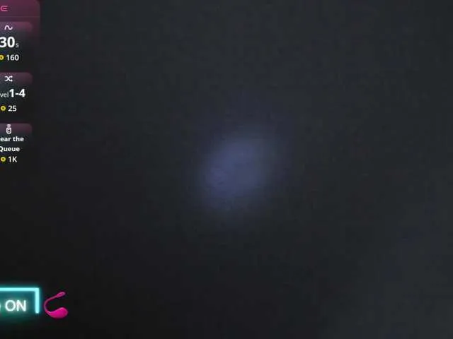 MiiaaCollinss on BongaCams 