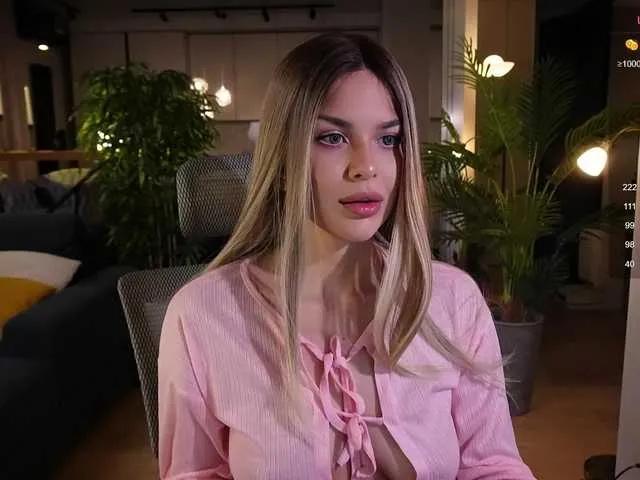 Mila-mila from BongaCams