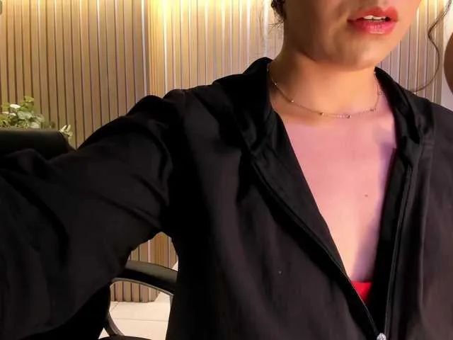 Freechat MilaColeman on BongaCams