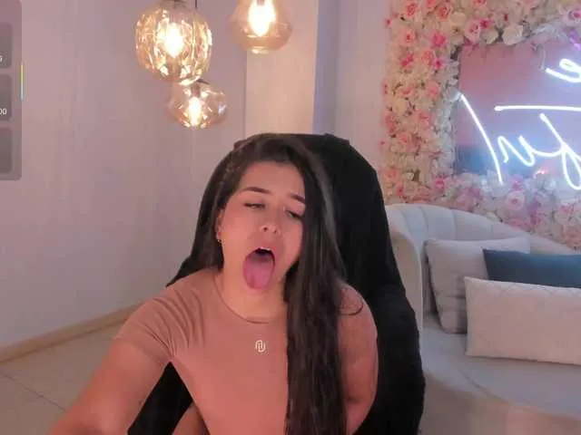 Freechat MilaColeman on BongaCams