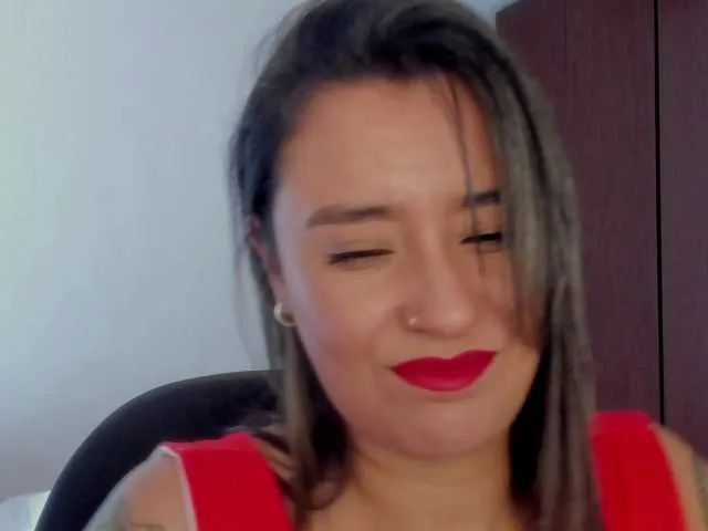 Offline milagrey1 on BongaCams