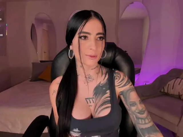 Freechat MilaLawrence on BongaCams