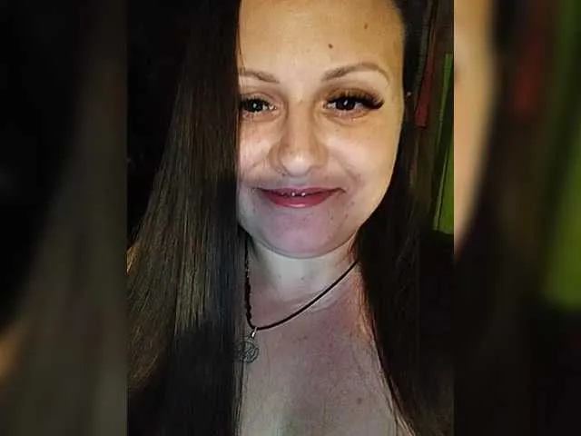 Offline MILANA-MILA on BongaCams