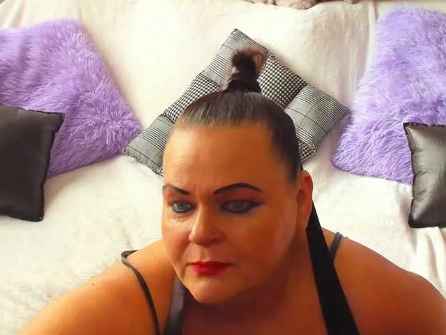 Offline MilanaBiegert on BongaCams