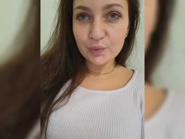 Offline MiLAshKaA on BongaCams