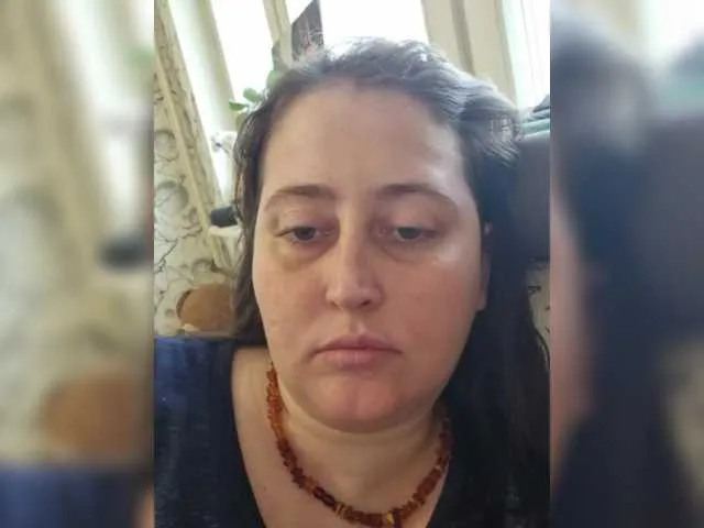 Offline Milla-lovee on BongaCams