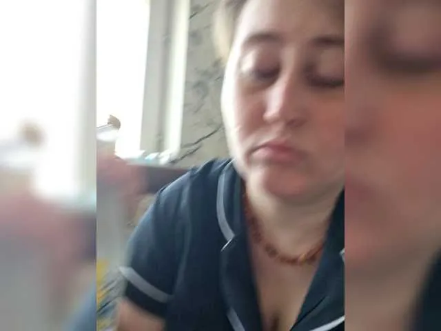 Offline Milla-lovee on BongaCams