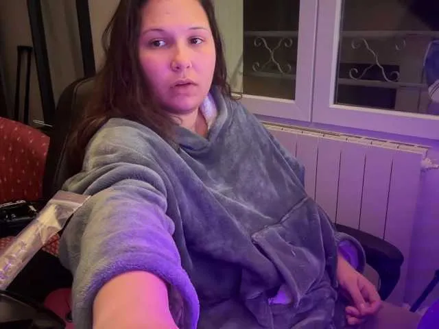 Offline Minettesexy24 on BongaCams