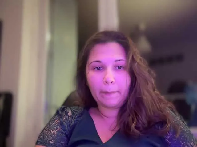 Offline Minettesexy24 on BongaCams