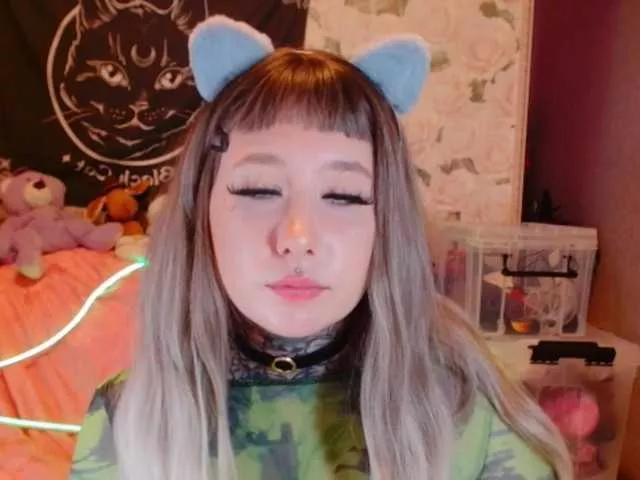 mintmaggy from BongaCams is Freechat