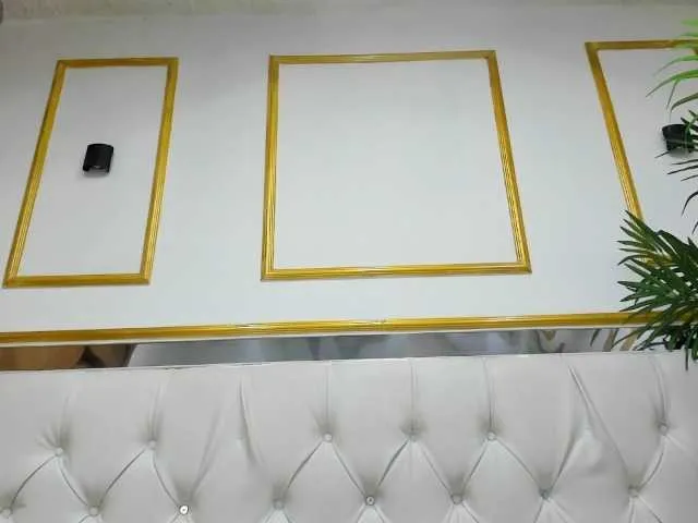 Offline Miranda-vega on BongaCams