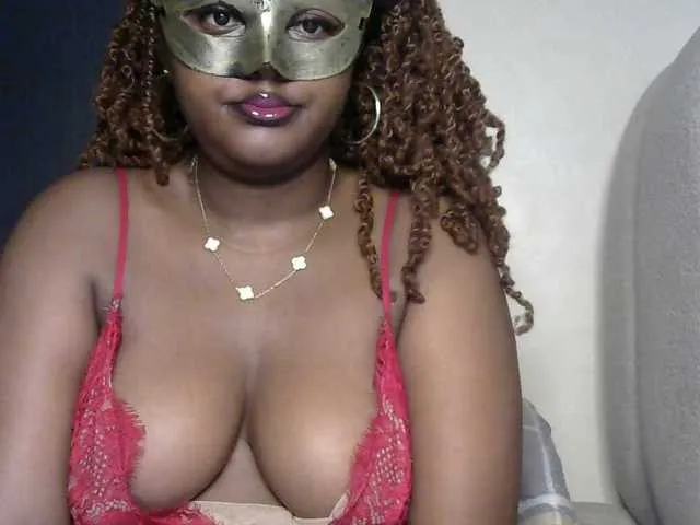 Freechat miss-caramel on BongaCams