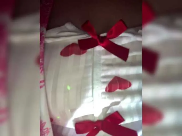 Offline MissLili20 on BongaCams