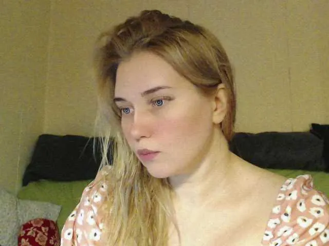 Offline MissLilyAbrams on BongaCams