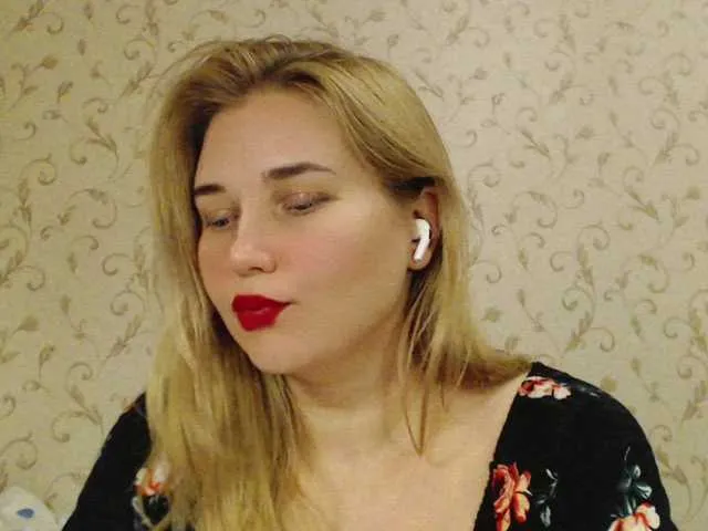 Offline MissLilyAbrams on BongaCams